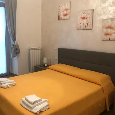Casa Vacanze Regina Elena Bed & Breakfast *